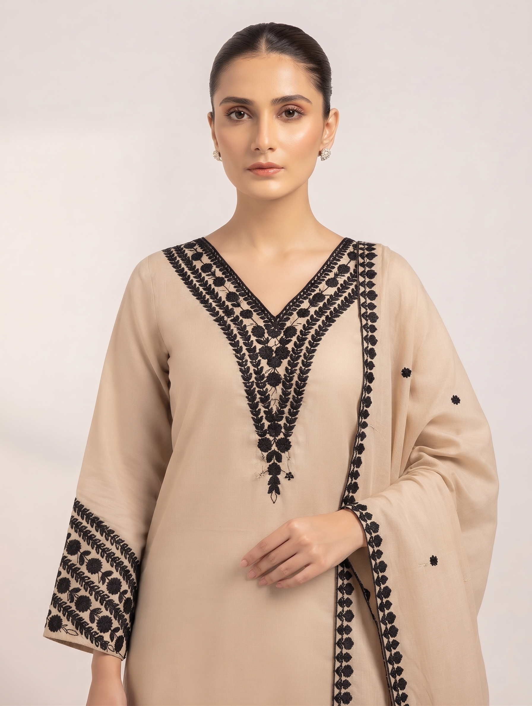 Classic Beige & Black Embroidered Chanderi Kurti Set - Image 2